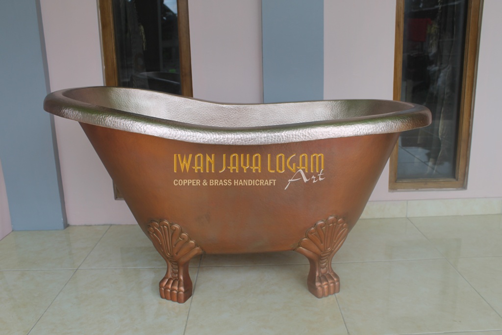 Kerajinan Bak Mandi Tembaga (1)